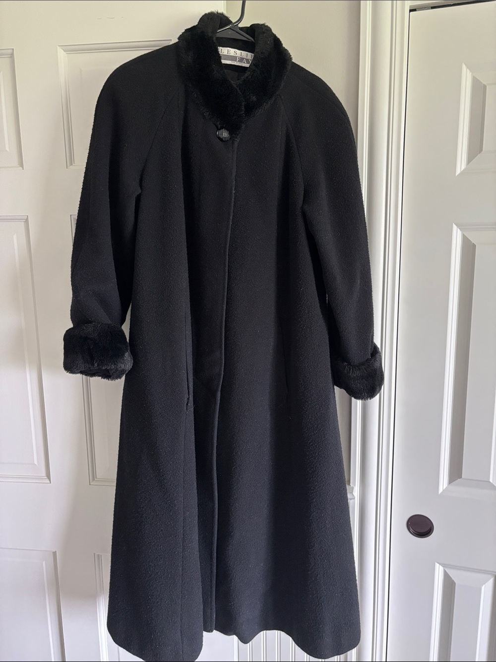 Vintage Leslie Fay Black Wool Coat with Plush Faux-Fur Collar & Cuffs Size 12